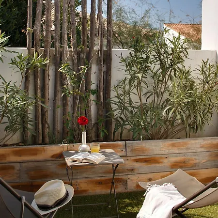 De La Mar & Hotel