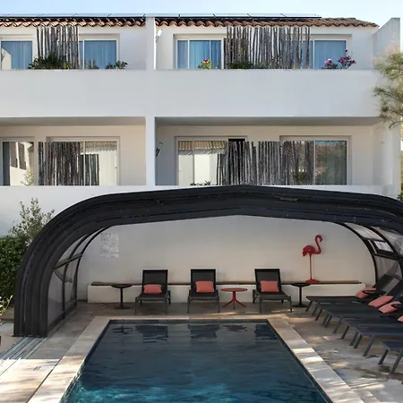 Hotel De La Mar & 4*